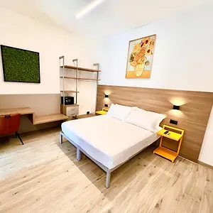 https://cinque-terre-hub-suite-13.hotelitalianriviera.com